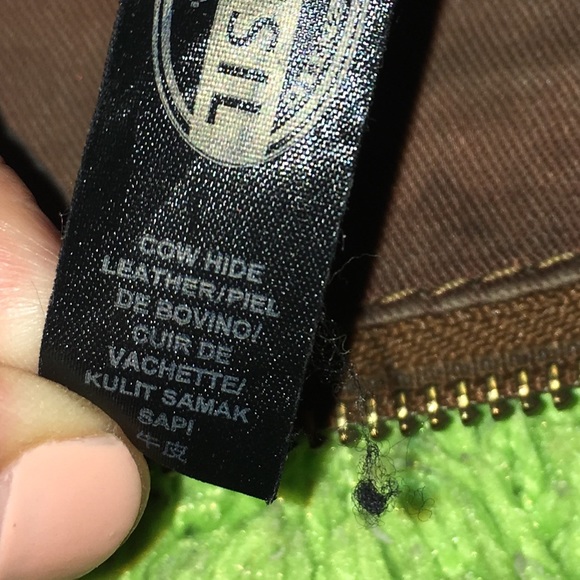 Clearance 🛍 Brown fossil crossbody. - Picture 7 of 7